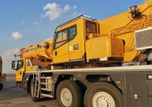 XCMG All Terrain Crane XCA60_E mobile 6 Wheel All Terrain Crane Hoisting Machine for sale